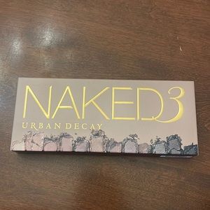 Urban Decay Naked 3 Eyeshadow palette